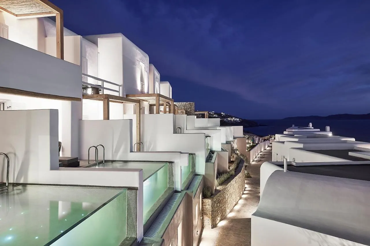 Amazon Mykonos Suites & Spa Agios Ioannis Diakoftis Hotel