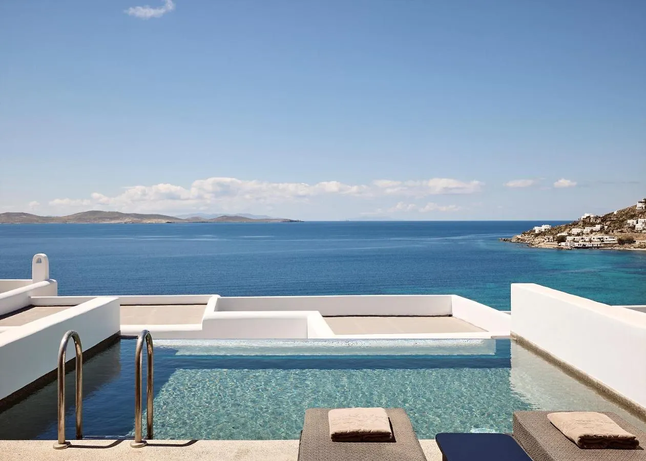 Amazon Mykonos Suites & Spa Agios Ioannis Diakoftis Greece