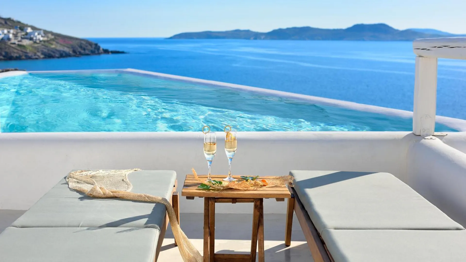 ***** Hotel Amazon Mykonos Suites & Spa Agios Ioannis Diakoftis Greece