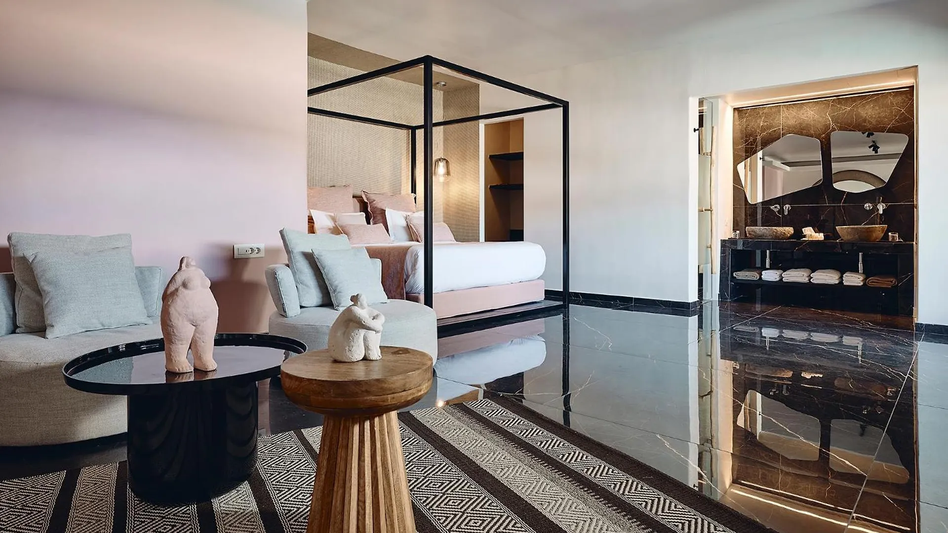 Amazon Mykonos Suites & Spa Agios Ioannis Diakoftis 5*,  Greece