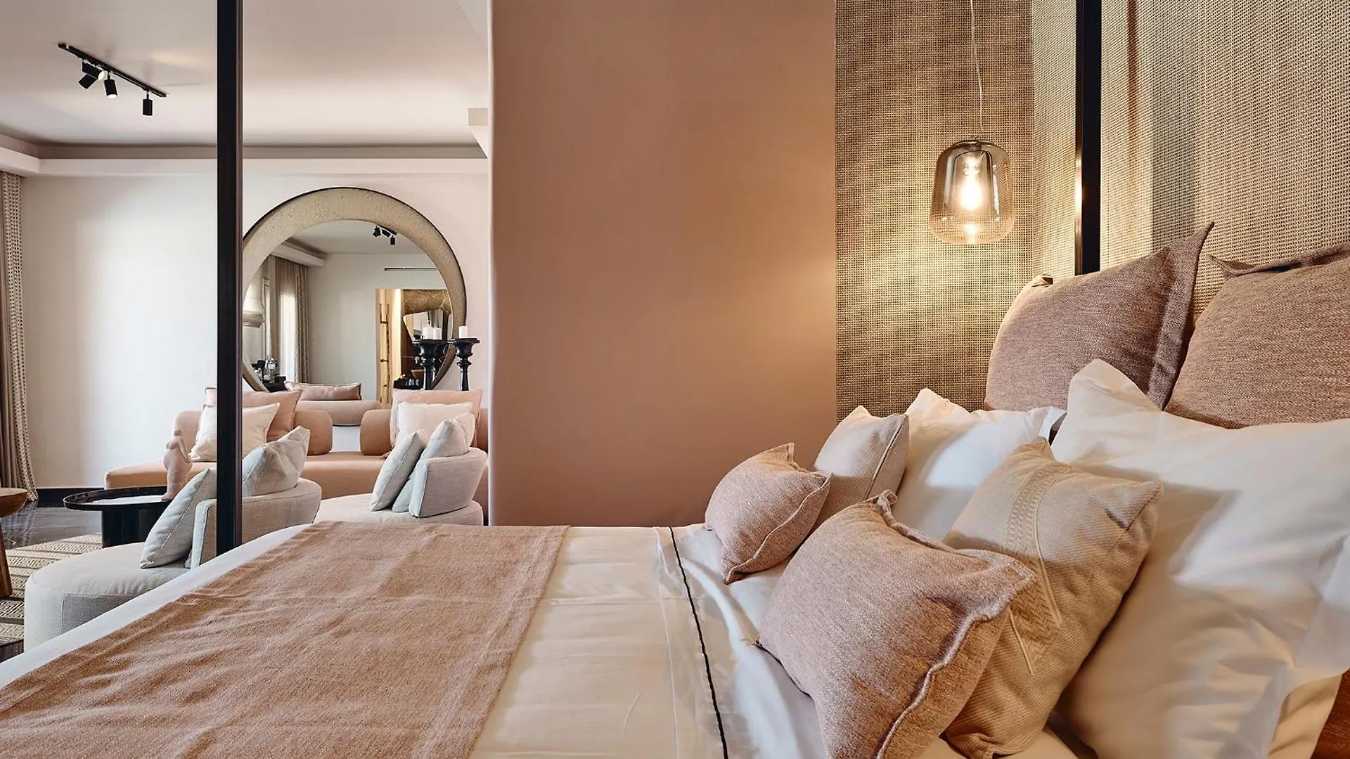 Amazon Mykonos Suites & Spa Agios Ioannis Diakoftis
