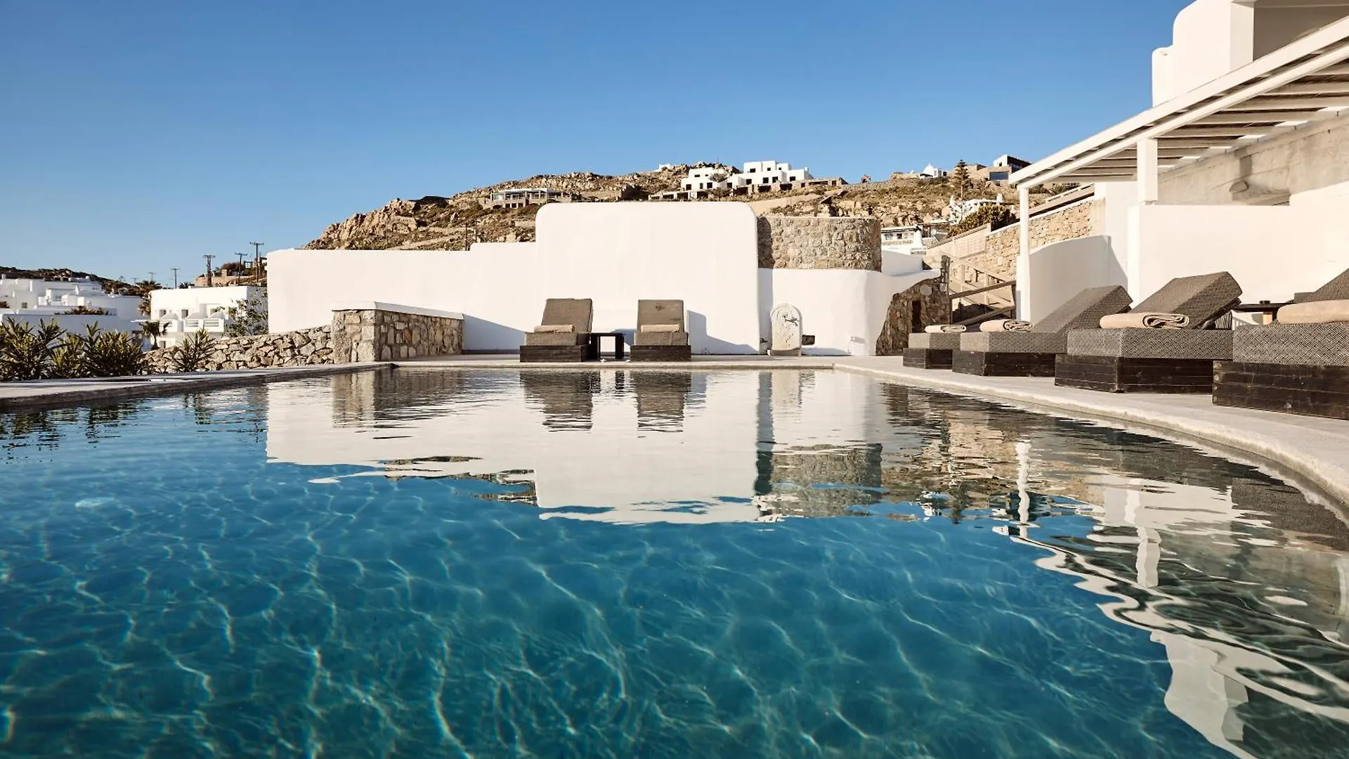 Amazon Mykonos Suites & Spa Agios Ioannis Diakoftis 5*,  Greece